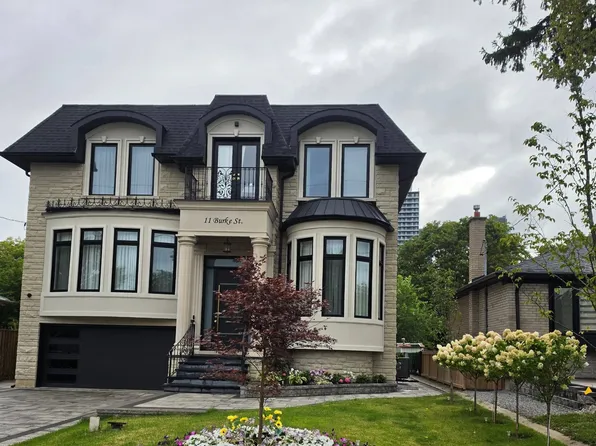 11 Burke St, Toronto, ON M2M 1V1