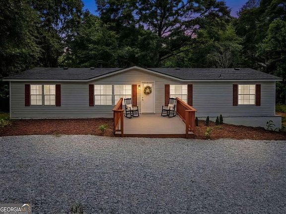3rd image of 1203 Lanier Rd