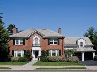 52 Oldham Rd, Newton, MA 02465