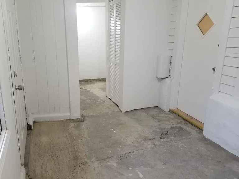 2026 N Kedvale Ave #G — Photo 3
