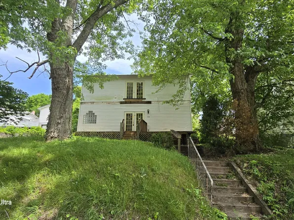 722 Trenton St, Harriman, TN 37748