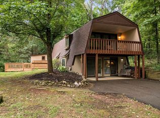 N6994 Oakwood Rd, Whitewater, WI 53190