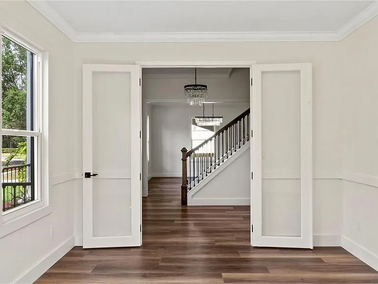 1368 Hibiscus Ave — Photo 6