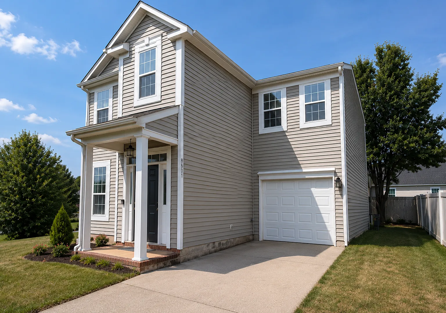 8601 Sawleaf Ct — Photo 1