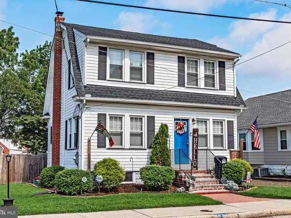 21 Church St, Pennsville, NJ 08070