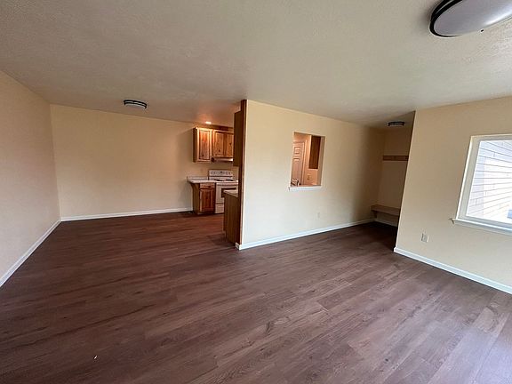 2nd image of 215B Tyra Lea Ln