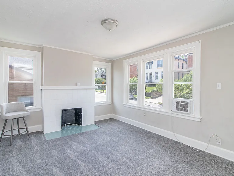 926 Mount Hope Ave #2 — Photo 2