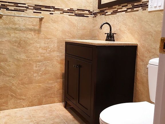 5th image of 22-14 73rd St #1RR