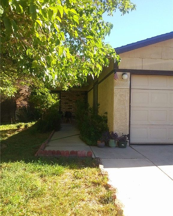 2nd image of 6801 Megan Ave