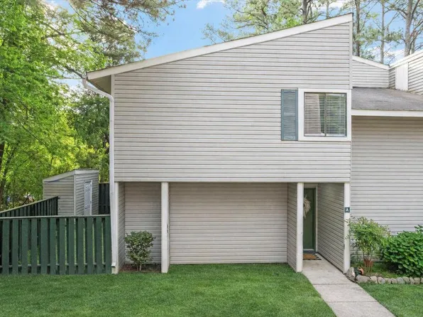 4715 Walden Pond Dr APT A, Raleigh, NC 27604
