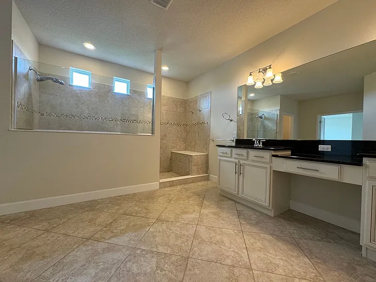 12119 Uleta Ln — Photo 39
