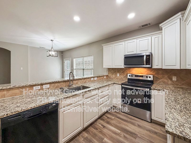 1st image of 144 Castleridge Dr #A