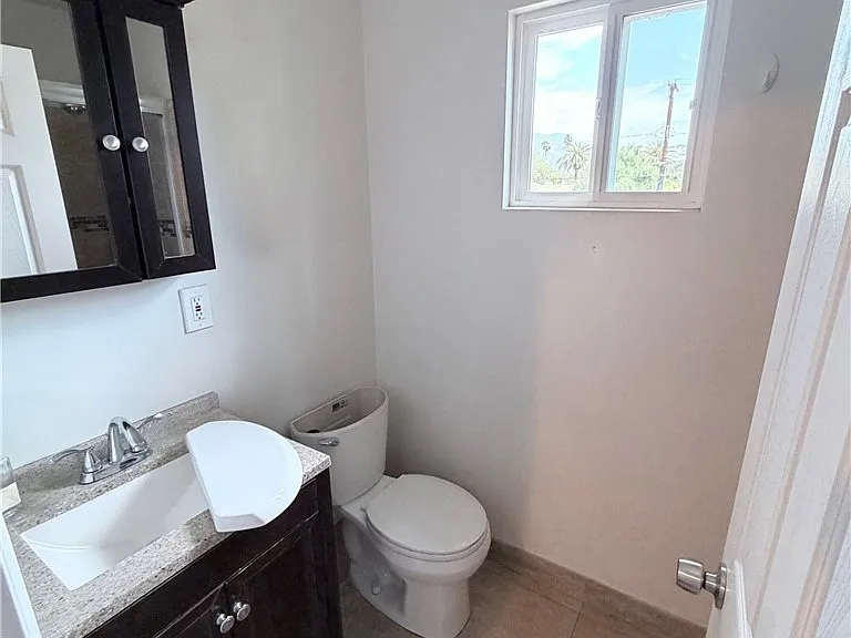 1248 Wesley Ave #A — Photo 8