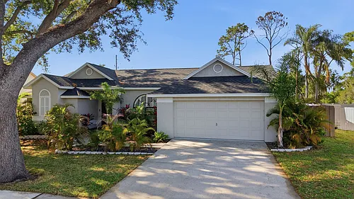 2212 Lake Bay Way Photo 1
