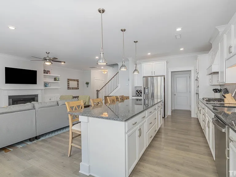 417 Shale Creek Dr — Photo 12