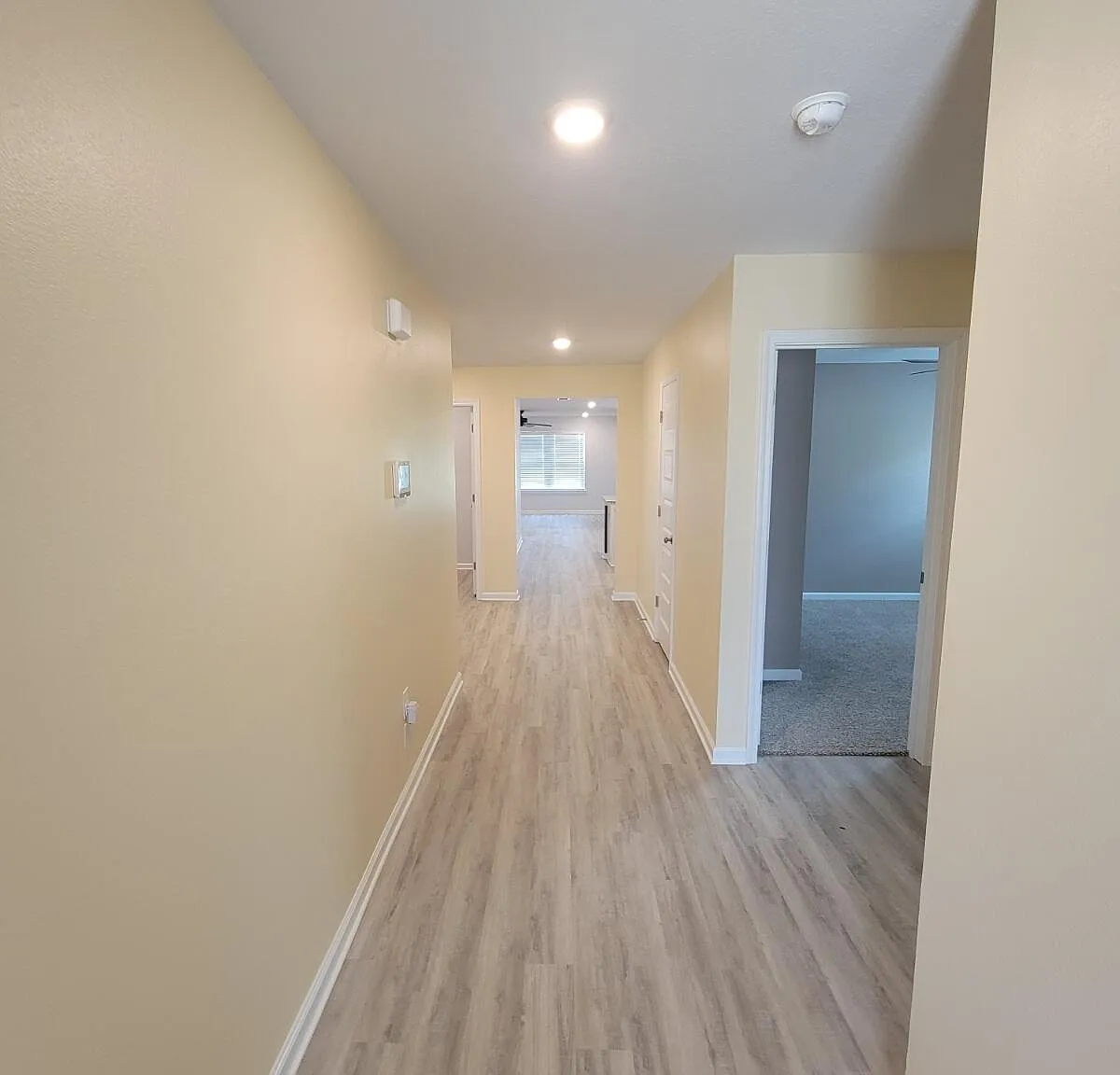 4 bed, 1812 sqft, $2,250 — Photo 4