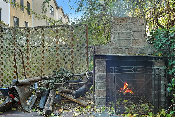 Sold by Corcoran | media 22