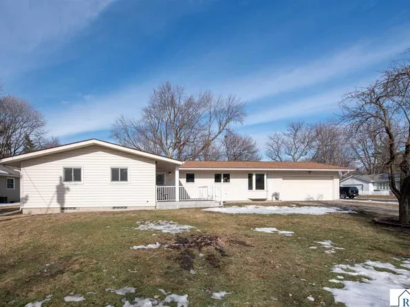 232 W Skyline Ct, Skyline, MN 56001