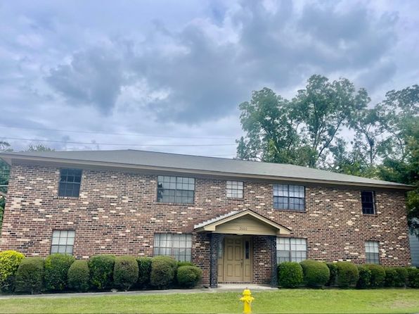 (undisclosed Address)