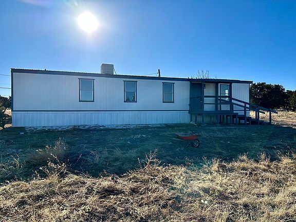 2nd image of 210 Skyline Dr