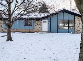 10431 West Sylvia STREET, Milwaukee, WI 53224