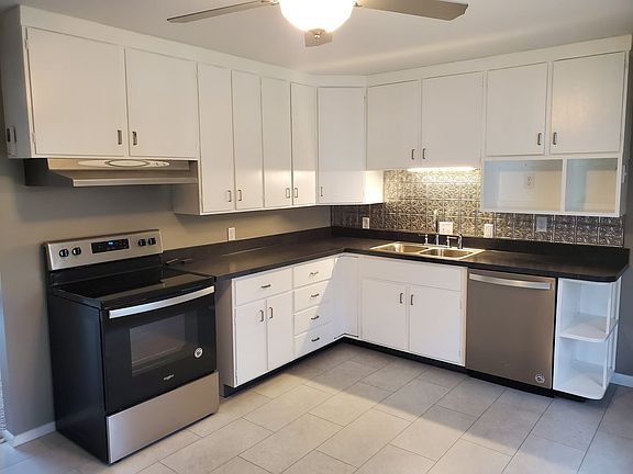5th image of 3521 W Indian Creek Dr