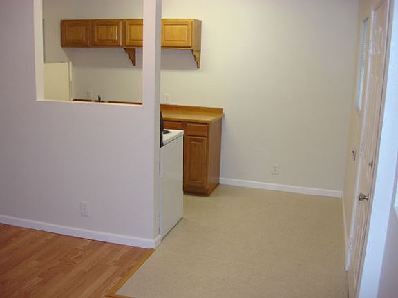 2nd image of 311 Sandmeyer St APT 1