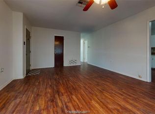 1105 Palasota Dr, Bryan, TX 77803
