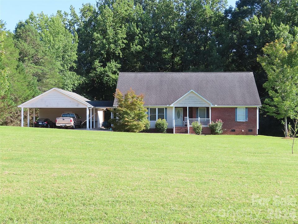 1st image of 1083 Sharon Rd