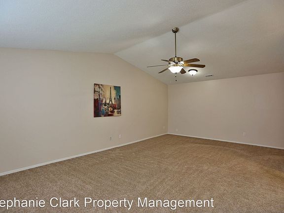 5th image of 1321 Petrell Dr