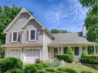 14948 Forest View Cir, Bonner Springs, KS 66012