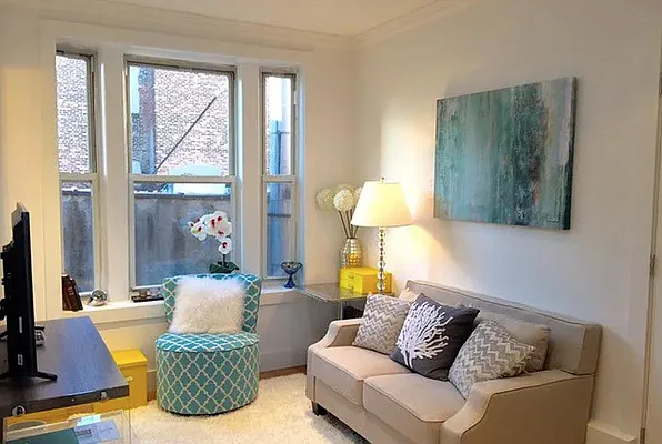 Rented by Compass | media 7