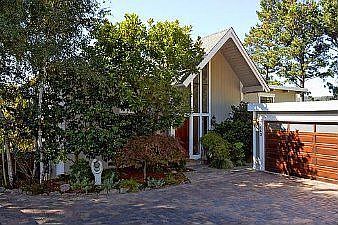 Front 440 Wellesley