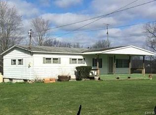 8761 Van Hoesen Rd, Clay, NY 13041