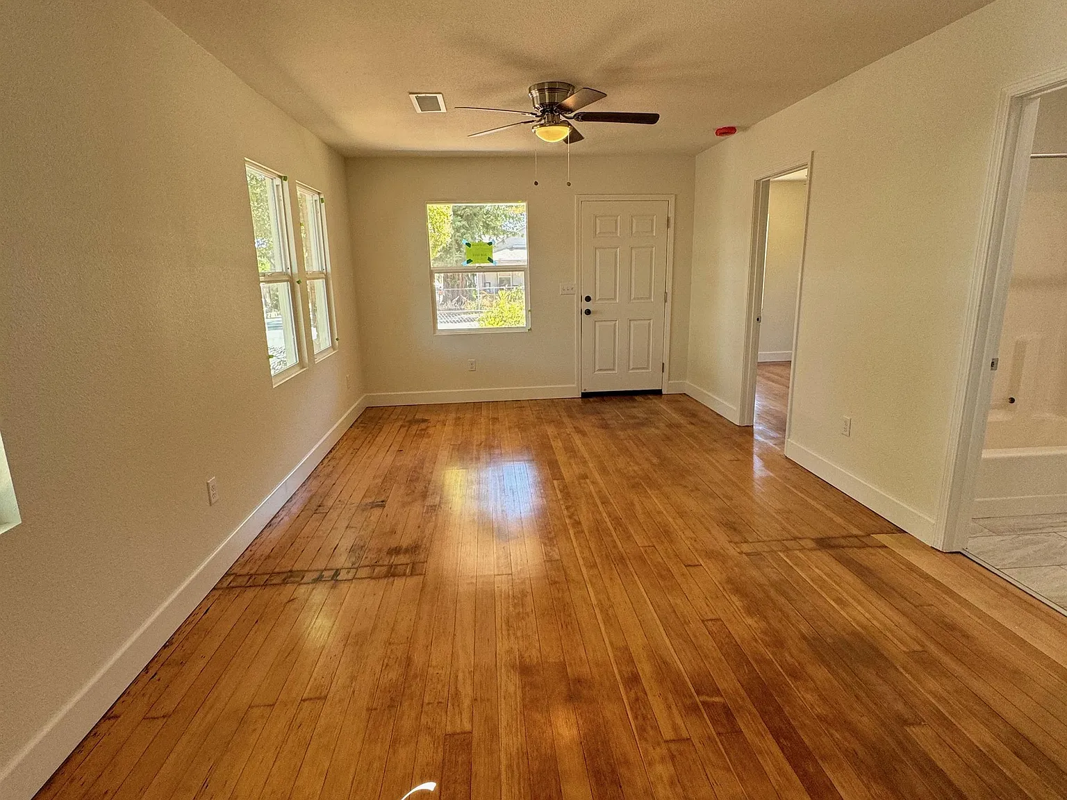 2718 Brown Avenue - 1 — Photo 3