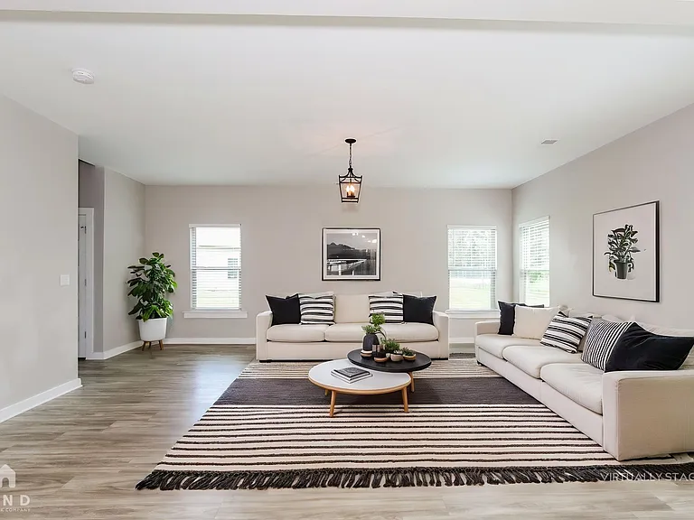 15534 Tide Water Ct — Photo 2