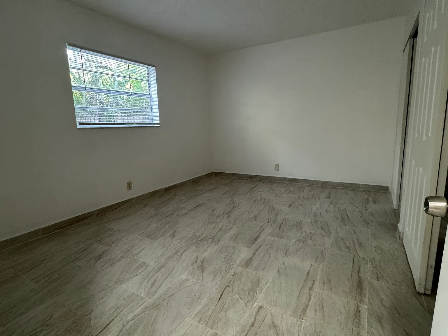 2245 Madison St — Photo 3