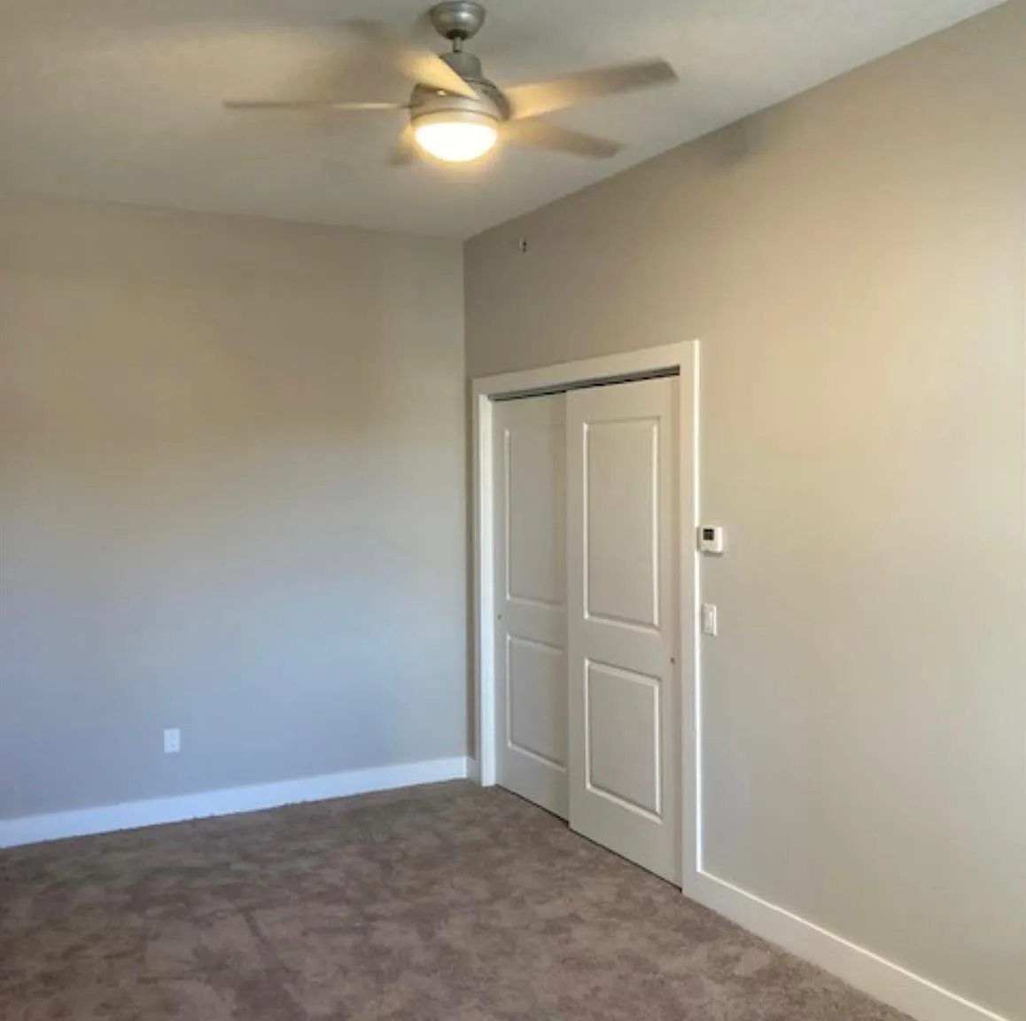 116 Waverly Ave — Photo 4