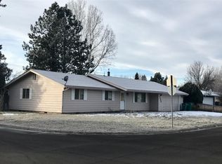 5096 Laurelwood Dr, Klamath Falls, OR