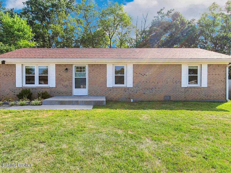 1st image of 218 Lynn Dr