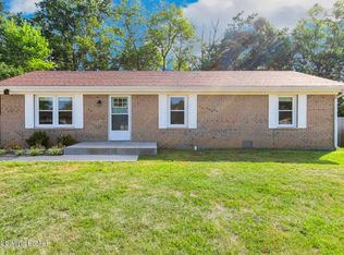 218 Lynn Dr, Lawrenceburg, KY 40342