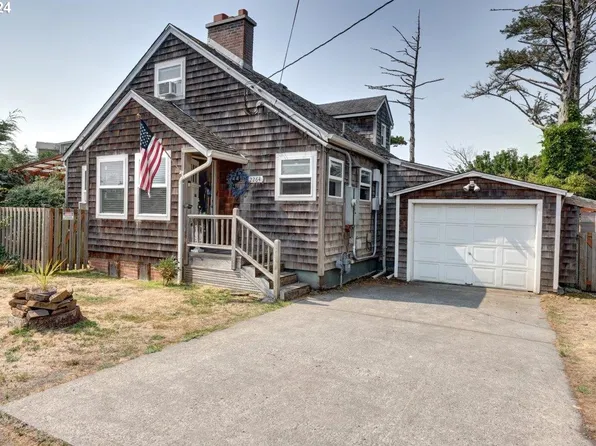 2264 S Columbia St, Seaside, OR 97138