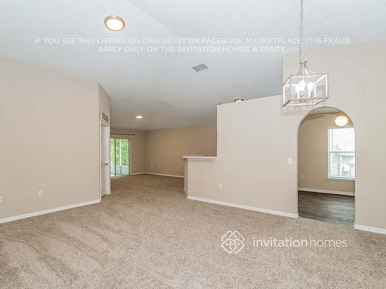 9739 Watershed Ct — Photo 7