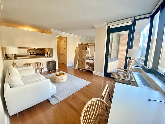 Rented by NY Living Solutions | media 1