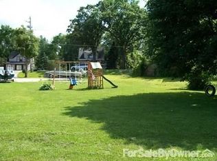 26072 S Wind Lake Rd, Wind Lake, WI 53185