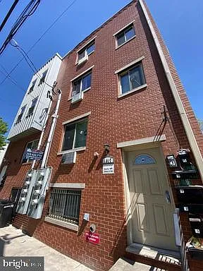 1417 N 17th St #3R