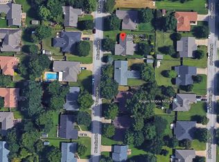 1107 N Cardinal Dr, Rogers, AR 72756