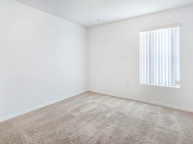 408 Eagle Dr — Photo 18