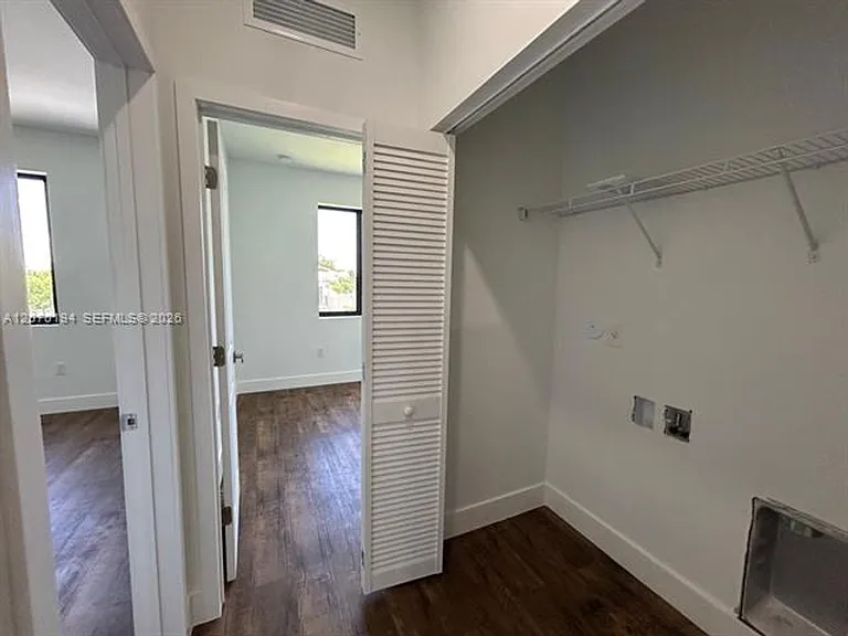 854 SW 1st St #Townhouse 854 — Photo 13