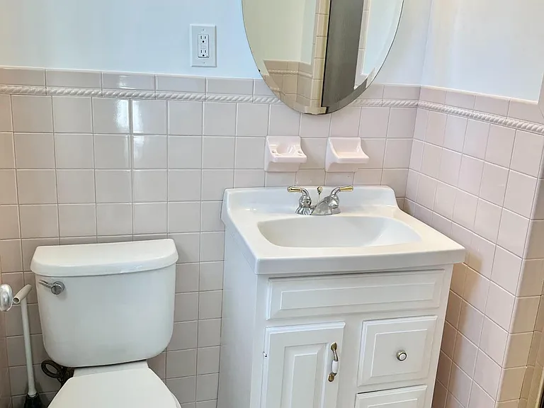 40 Old Lancaster Rd #205 — Photo 16